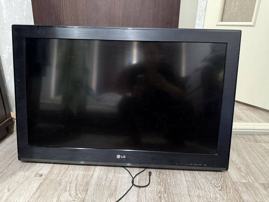 Продам телевизор