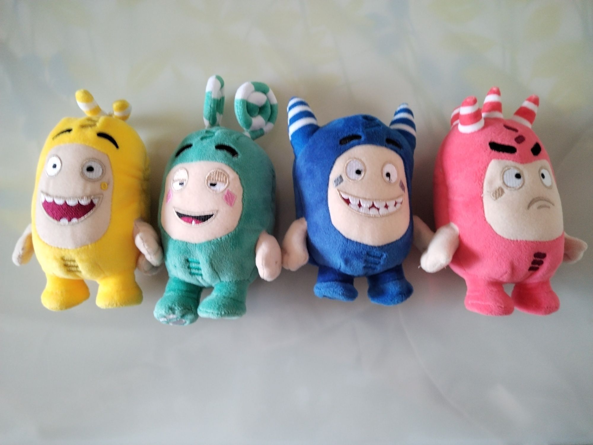 Плюшени играчки ODDBODS