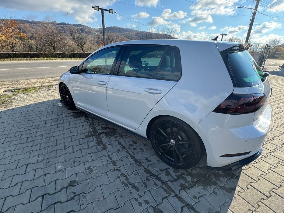 Vw Golf R(7,5) 310 cp, 148.000 km, recent adus!