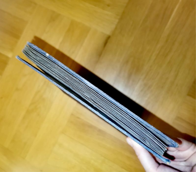 Антикварен албум за колекциониране на картички от цигарени кутии
