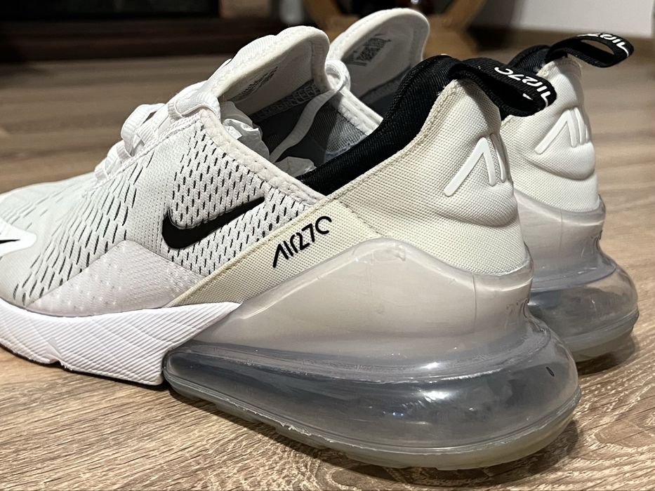 Nike Air Max 270…. Marime 45