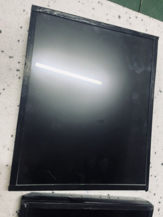 Monitor cu touch si controler