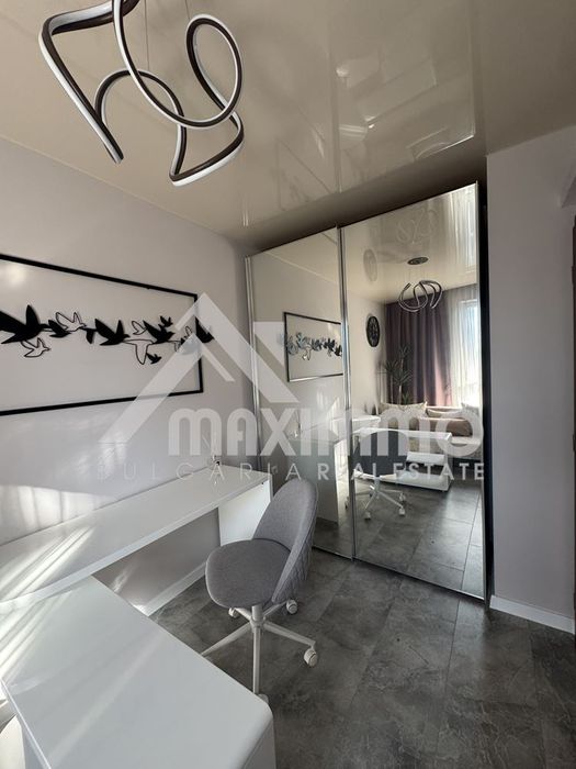 Продава се Тристаен апартамент в Варна, Аспарухово - 110 кв.м за 1845 €/кв.м - Снимка #6