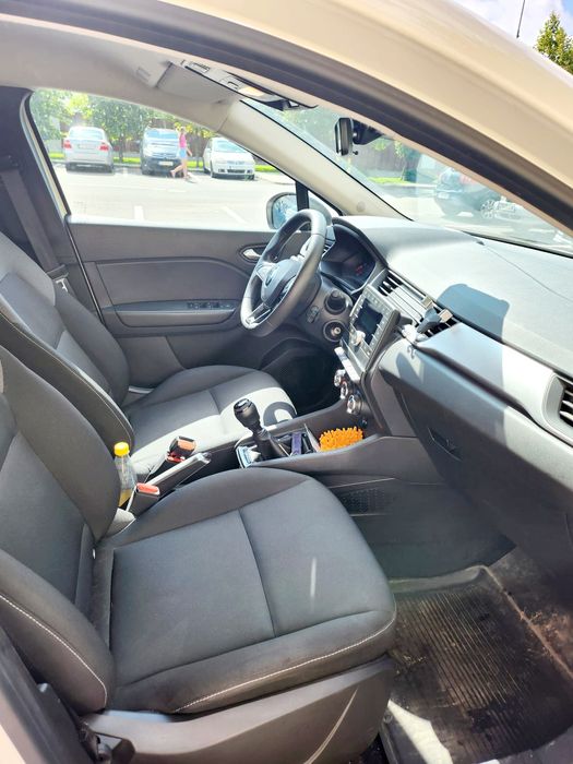 Vand Renaul Captur an fabricatie 2021, unic proprietar