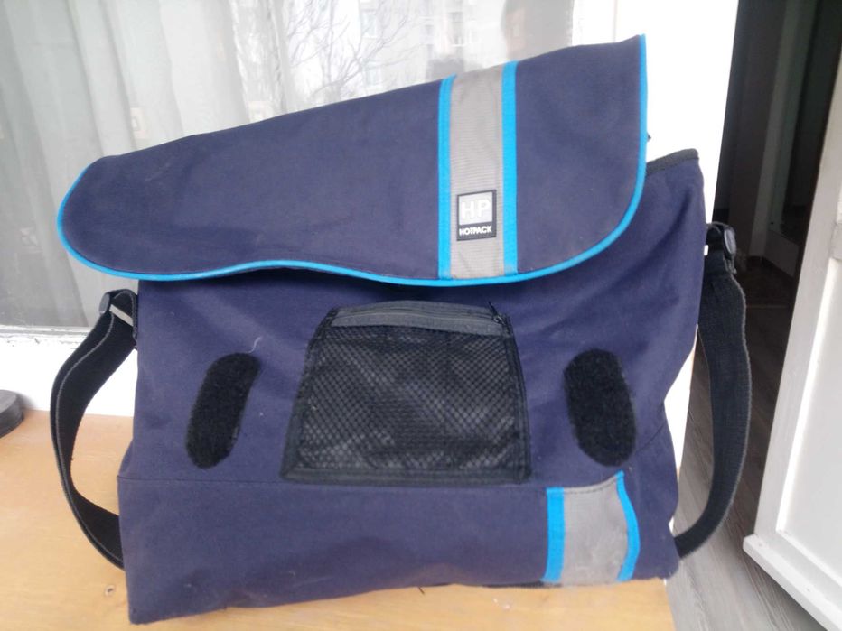 Geanta laptop diferite culori