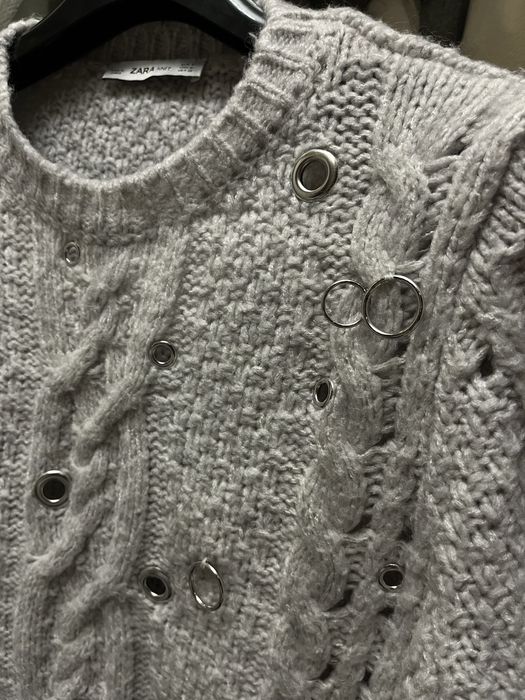 Свитер,кофточка Zara с колечками