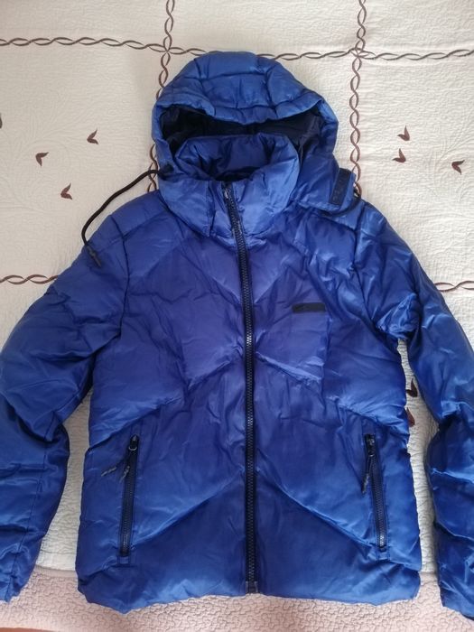 Продам мужской пуховик за 5000 теңге