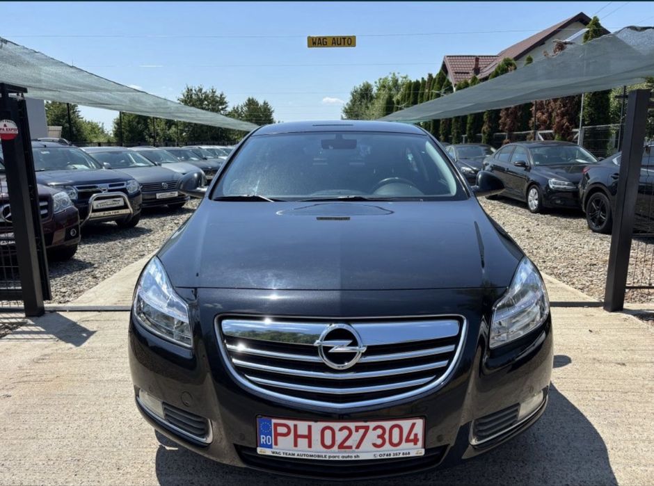 Opel Insignia 2012