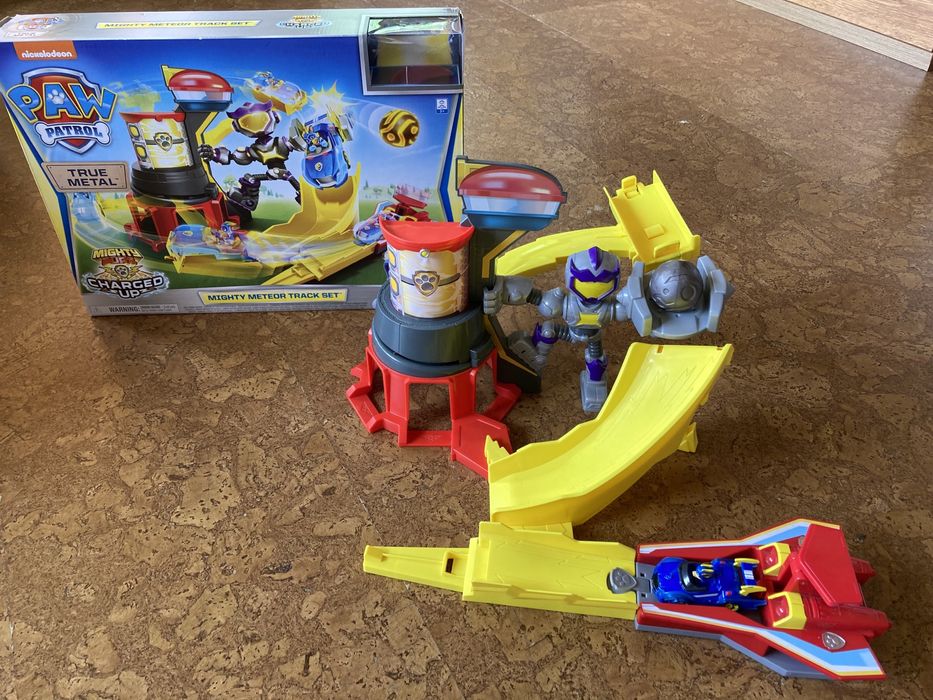 Paw patrol Пес Патрул писта могъщ метеор