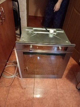 Cuptor electric incorporabil