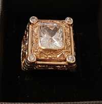 Изключително красив и масивен златен пръстен 14 карата 25.54 грама