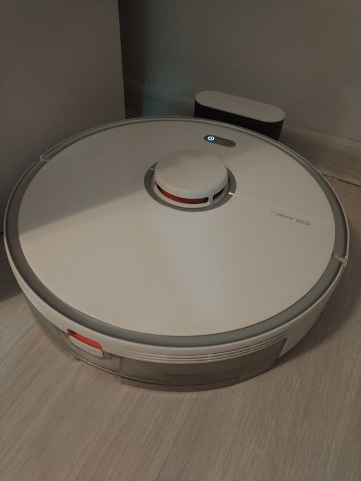 Asipriator și mop roborock s5 max