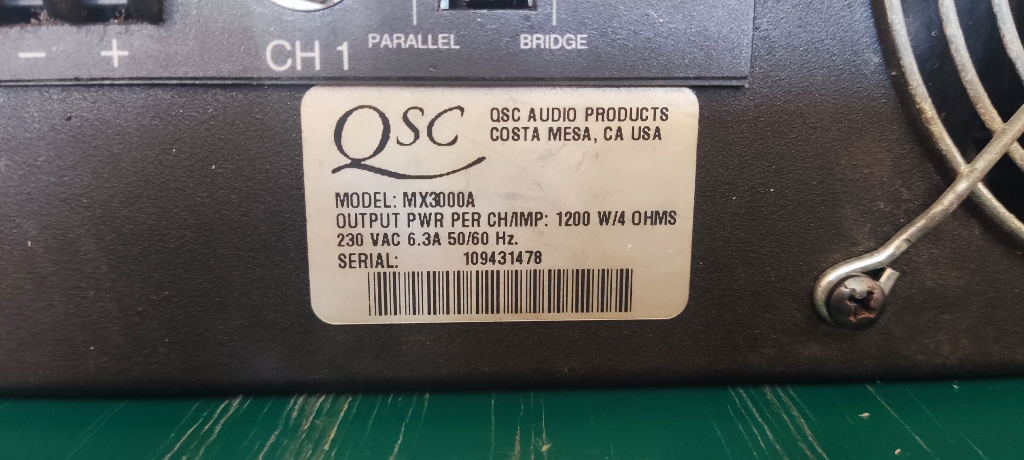 QSC MX 3000a qsc