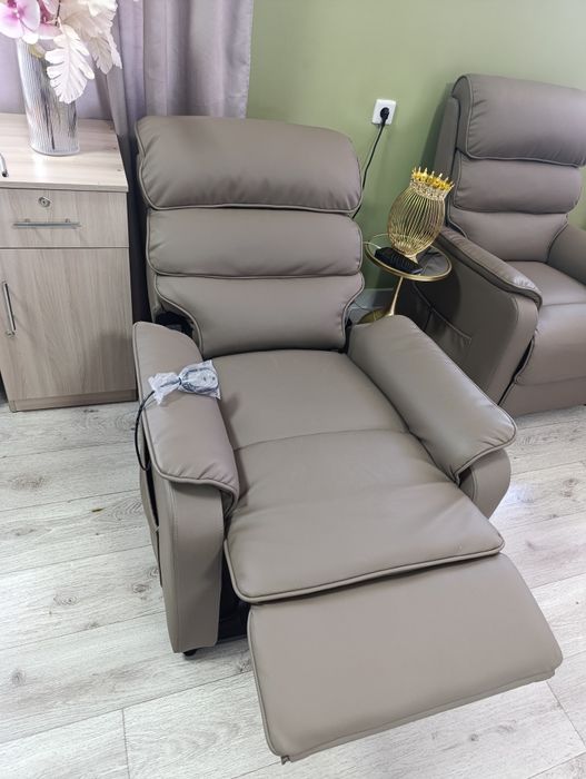 Кресло реклайнер