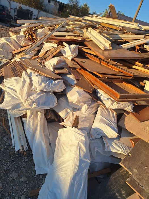 Lemne de foc. (Deșeuri)