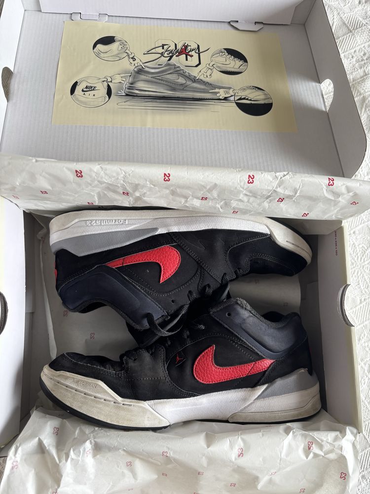 Маратонки Jordan 42 номер