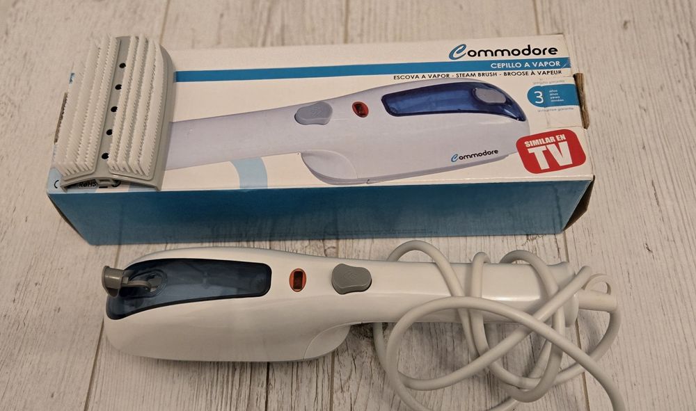 Perie verticala cu aburi