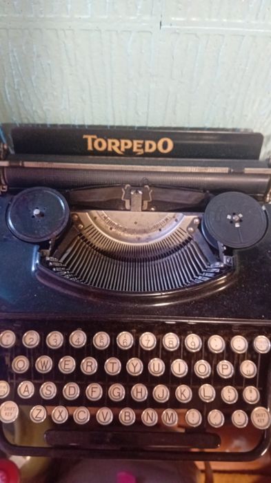 Masina de scris torpedo