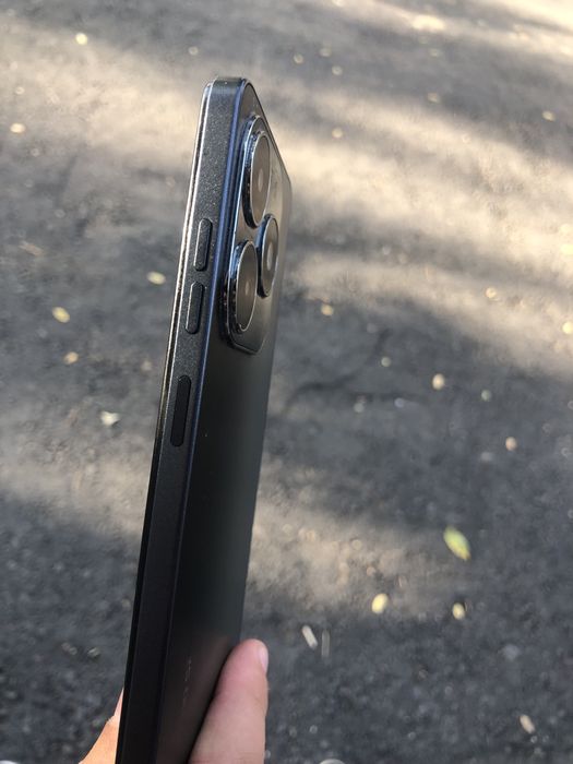 Tecno spark 20 128/16 gb 700 Ming soʻm kami bor