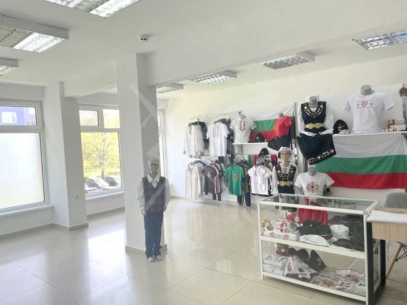 Продава се Магазин в Бургас, Славейков - 43 кв.м за 1000 €/кв.м - Снимка #2