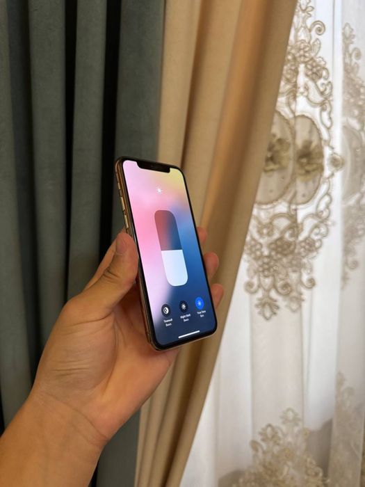 Iphone 11 pro.