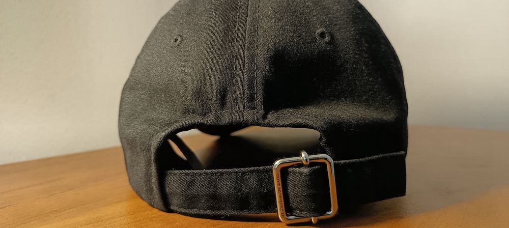 Off-White Black & White Embroidered Arrow Cap Hat Permanent authentic