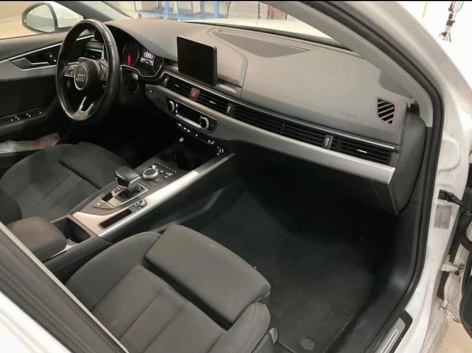 Audi a4 b9 на части
