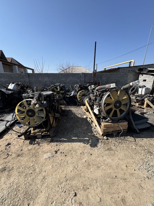 Запчасти на грузавые машины.