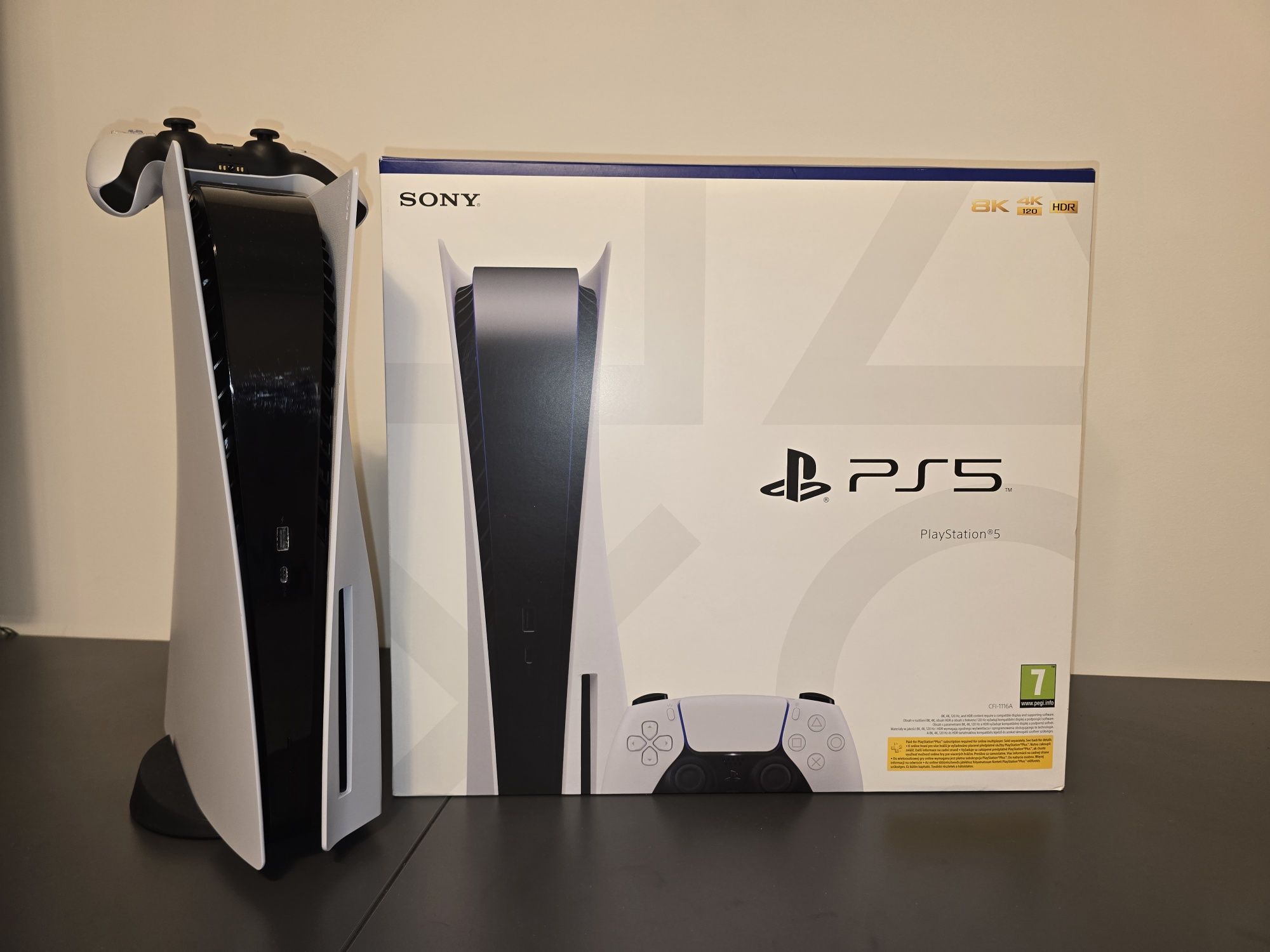 Consola PS5 PlayStation 5 Standard Edition (Disc)  B-CHASSIS