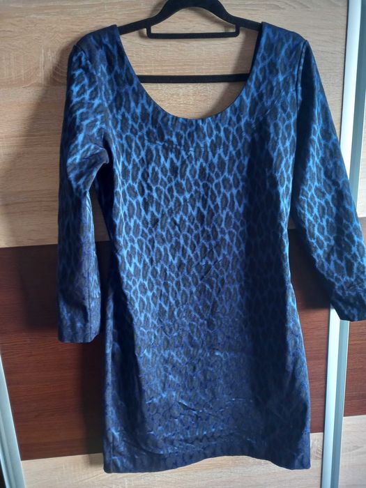 Страхотна рокля син принт