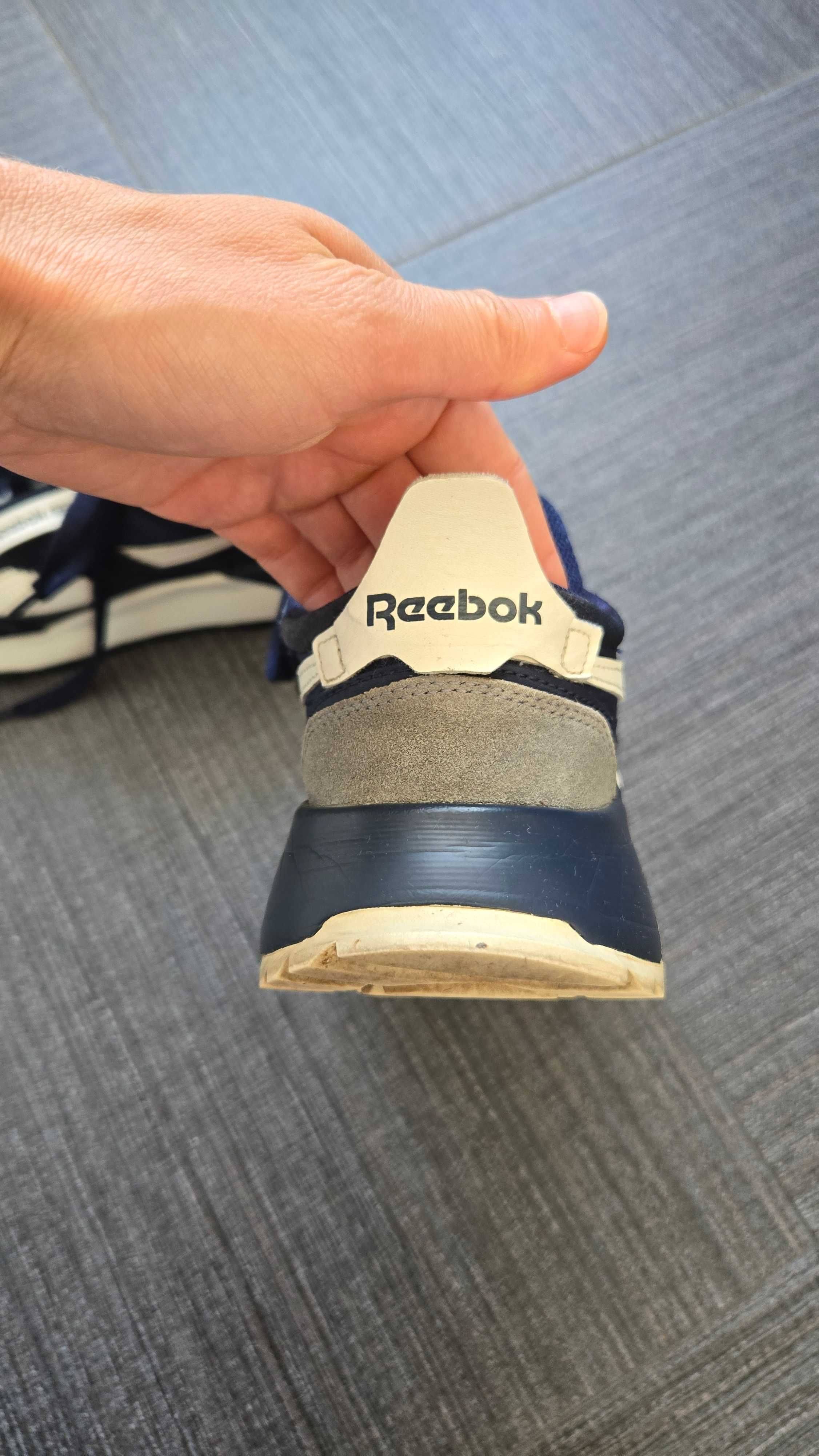 Дамски маратонки Reebok, 36