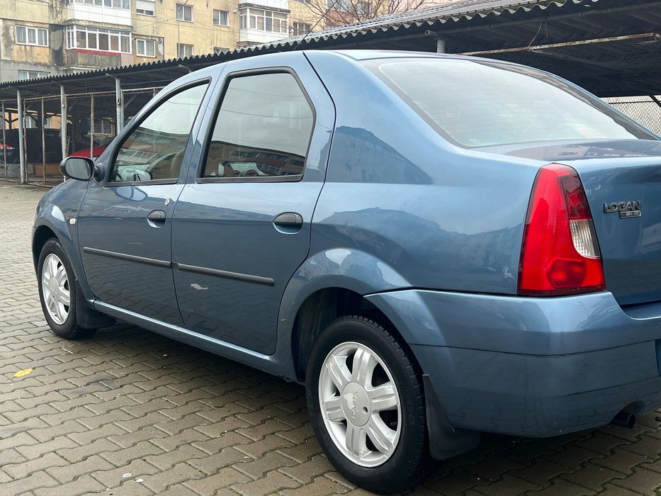 Vând Dacia Logan 1,5 diesel