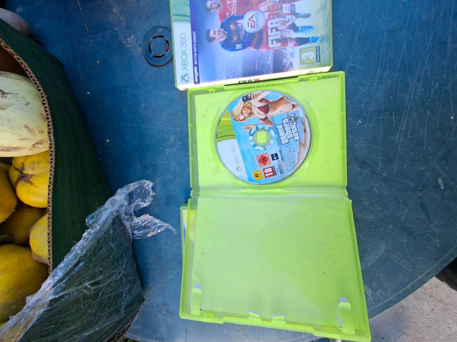 Продам игри за екс сбокс за информация на лично,цена по договаряне