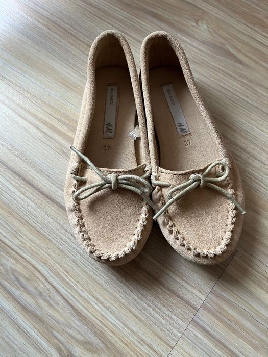 Обувки Н&M, тип мокасини