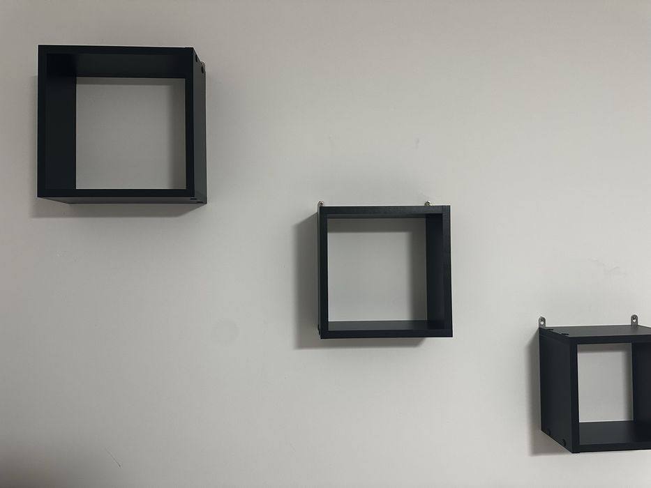 Три черные полачки