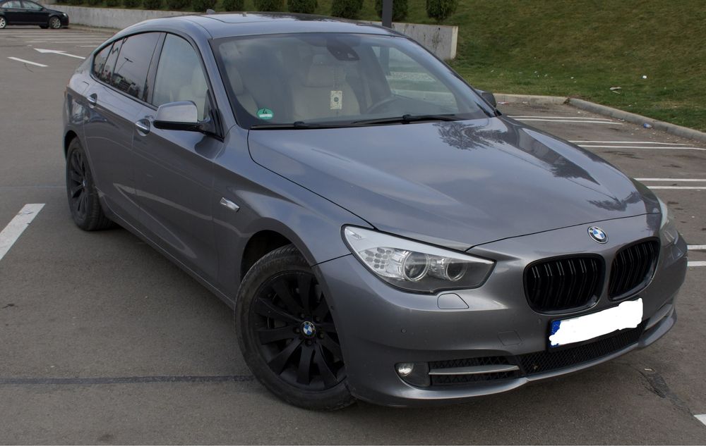 Bmw 530d GT 2011{ in 3 butoane} accept unele variante