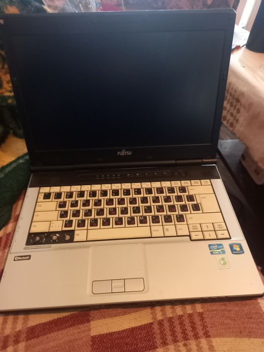 ЛАПТОП FUJITSU S 751 на части или цял