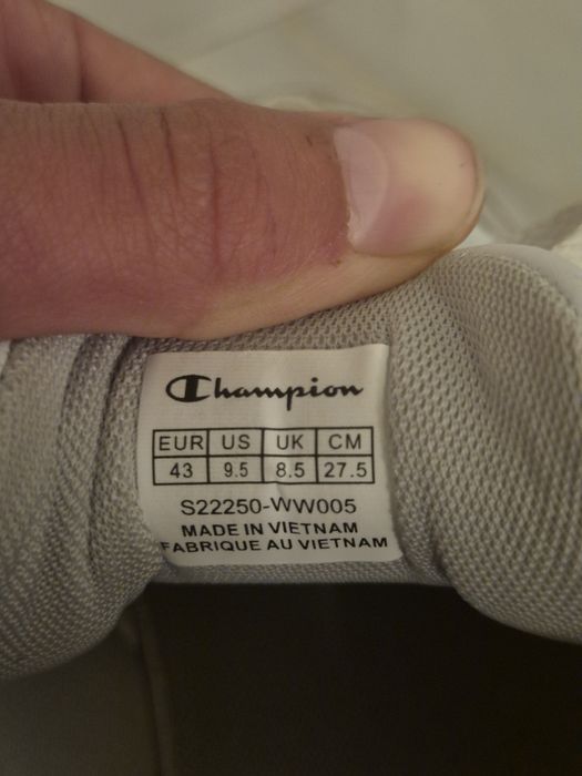 CHAMPION обувки 43