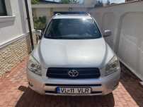 Toyota RAV4 2.0 benzina automat 4x4 GPL