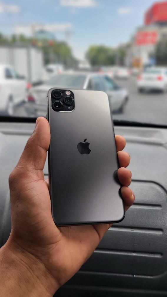 Iphone 11 pro max 64 GB