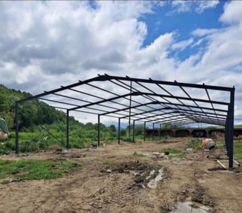 Vand orice dimensiuni de hale metalice structurii  15x30x4.5m