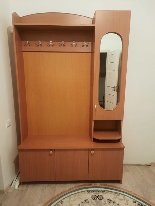 Продается прихожка