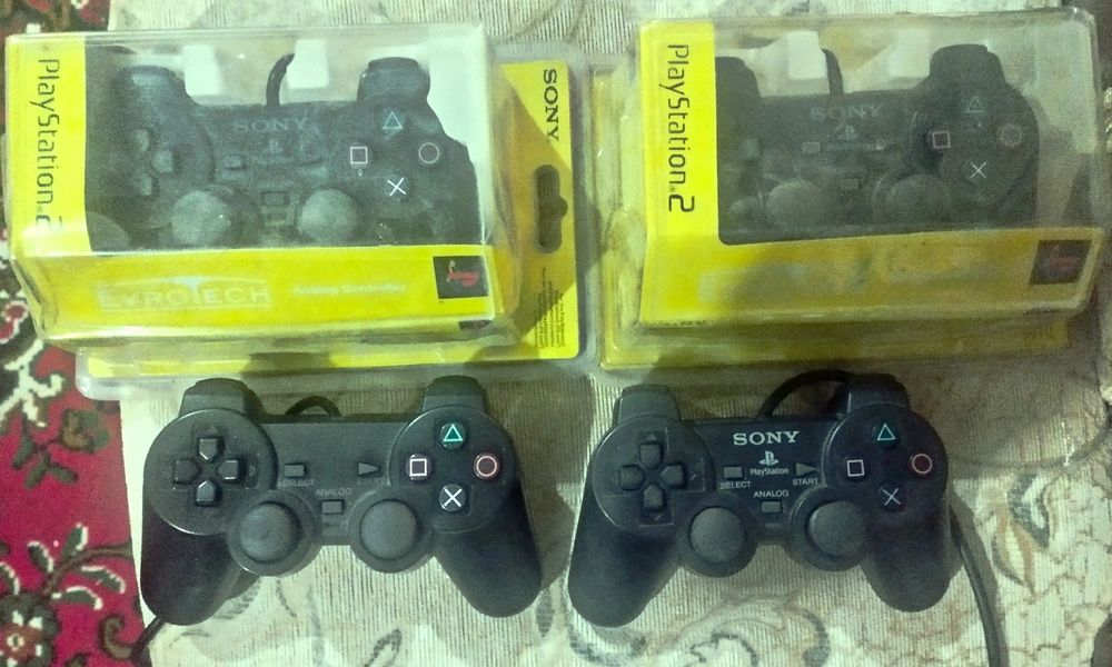 Sony Playstation 2 slim. Ideal.