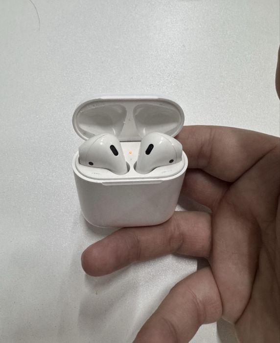 Продам эйрподсы 2