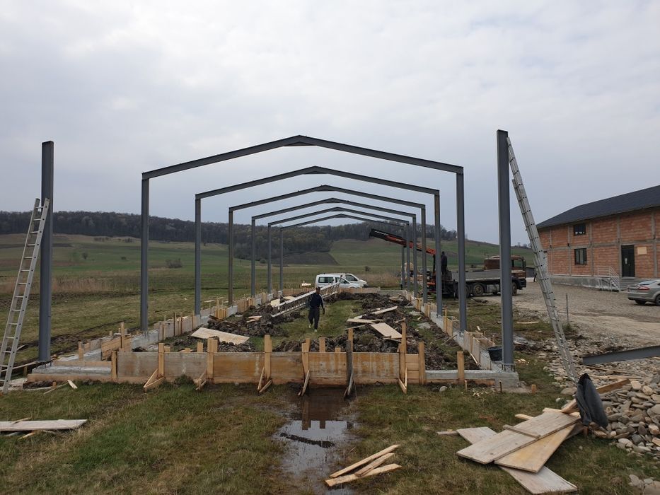 Structura metalica 10X25X4 lichidari de stoc