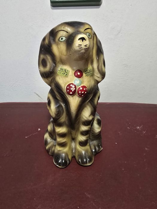 Старо керамично куче касичка