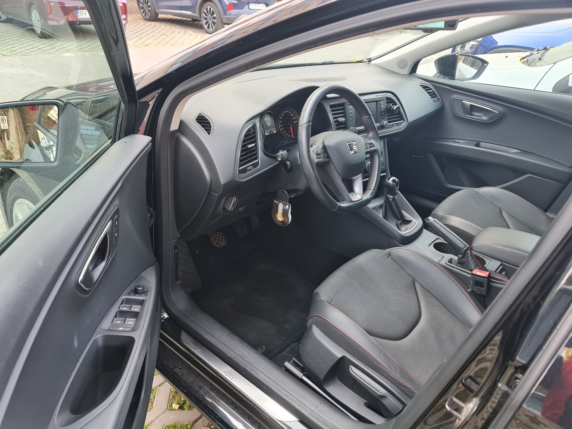 Seat Leon FR 1.4TSI 125CP, 96.000km, revizie totala motor distributie!