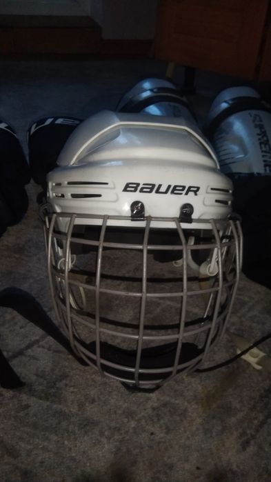 Шлем хоккейный Bauer