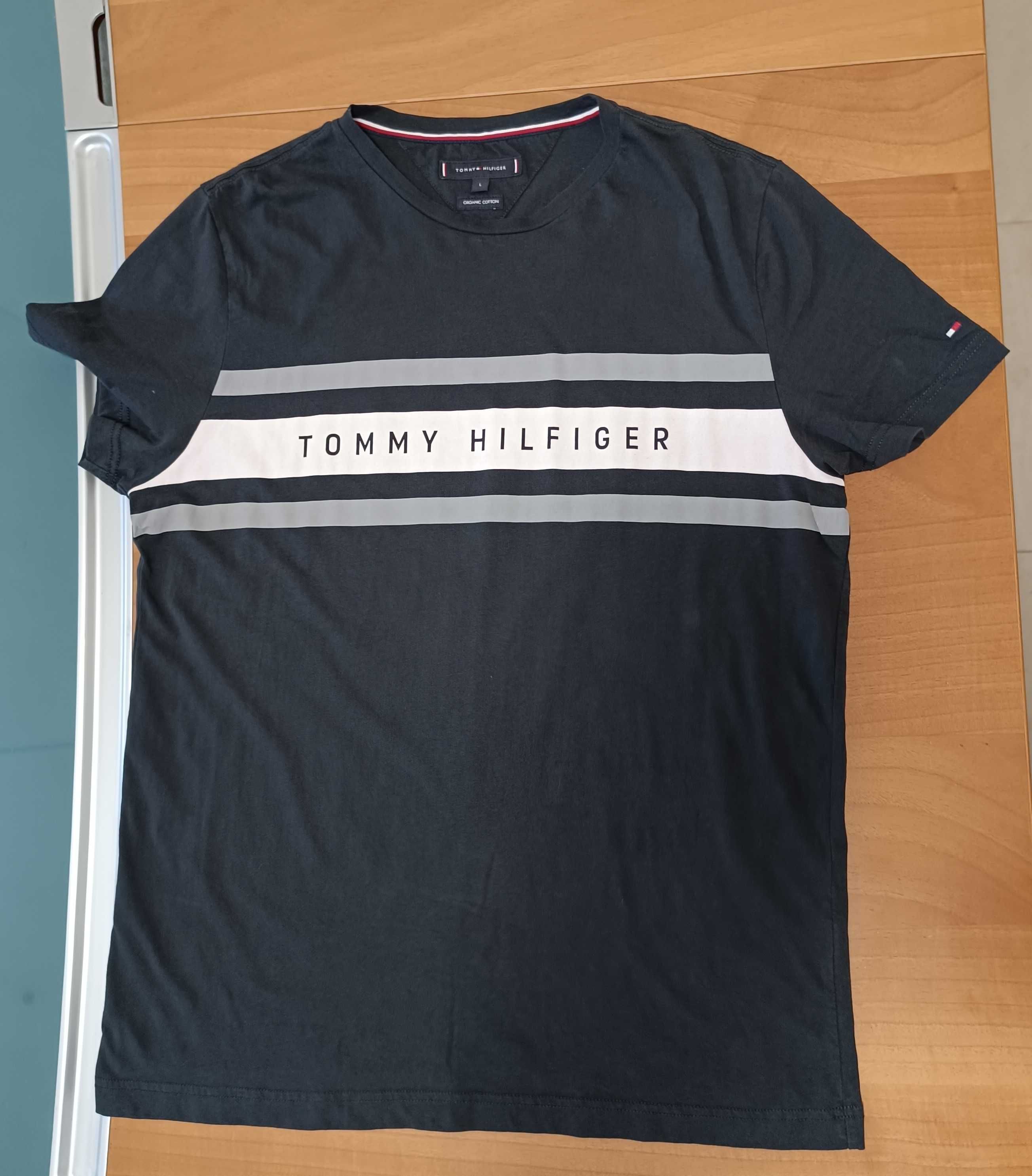 Tommy Hilfiger-Като Нова