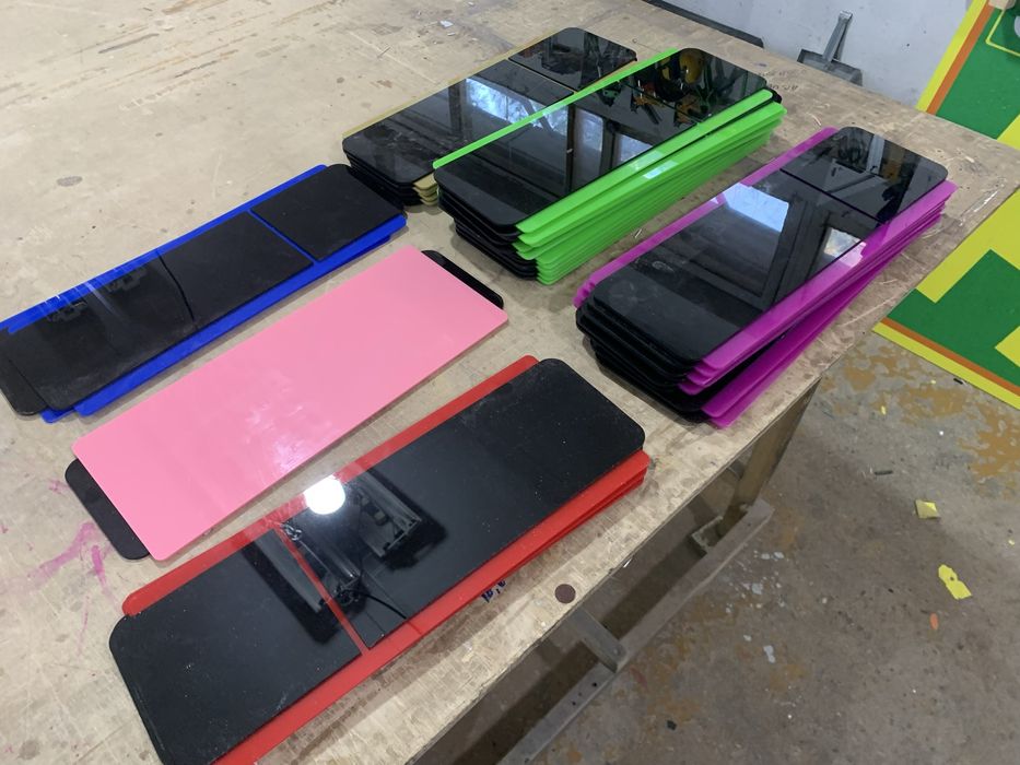 дищайнерские таблички на дверь и тд